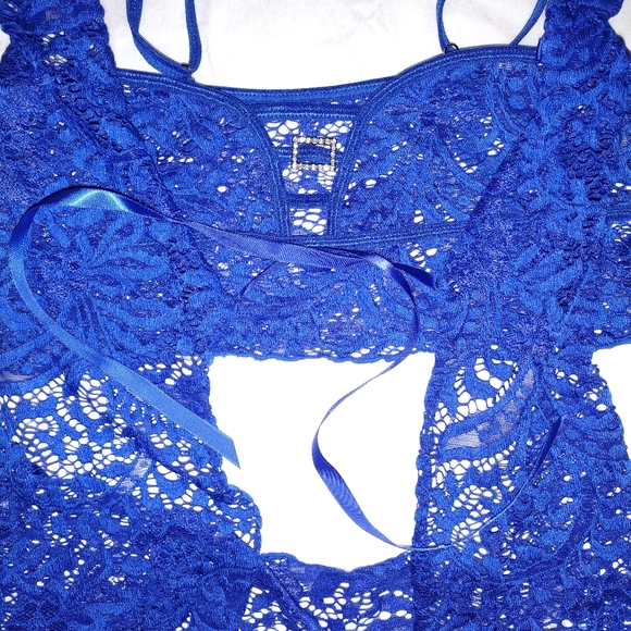 3 piece lingerie set - Picture 7 of 7